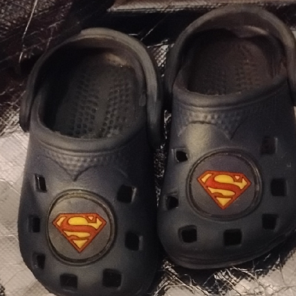 DC Comics Superman Kids Clogs - Black and Red